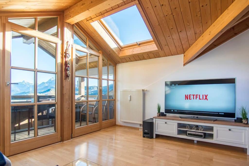 Luxury Living Near Weissensee +Balcony +Netflix Fussen Exterior photo